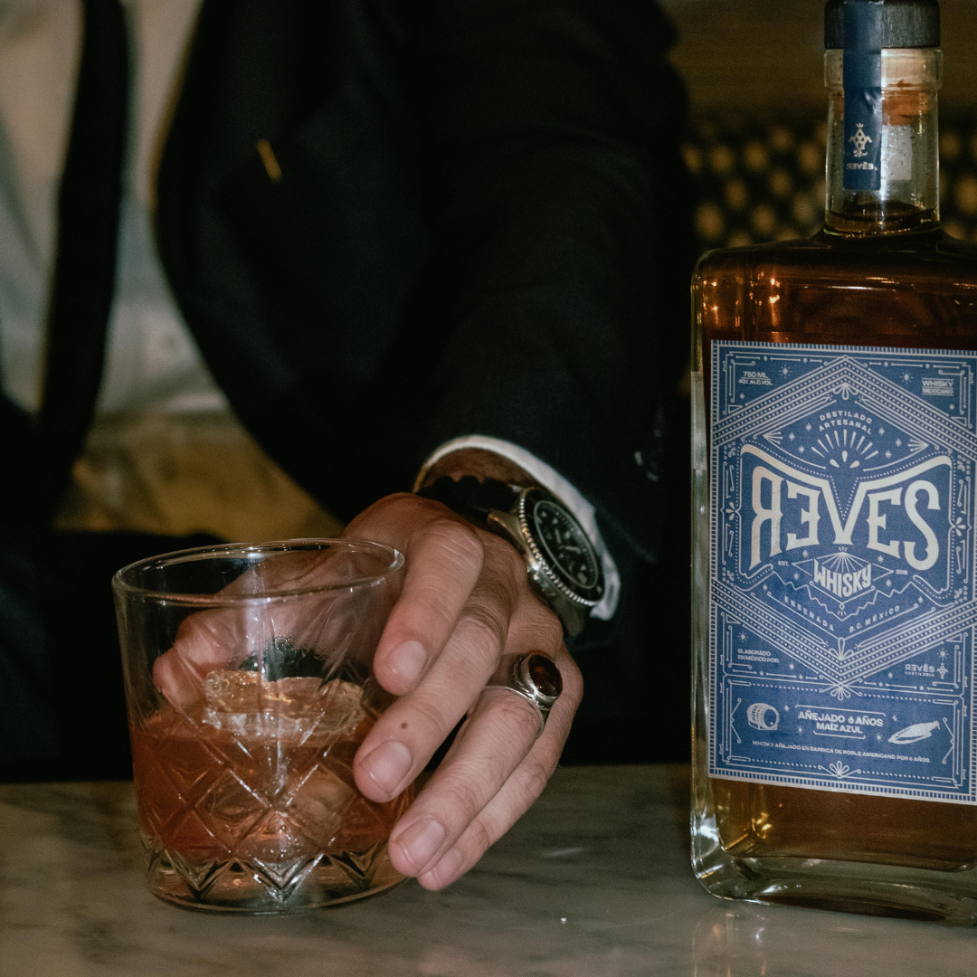 Revés, Etiqueta Azul - Whisky